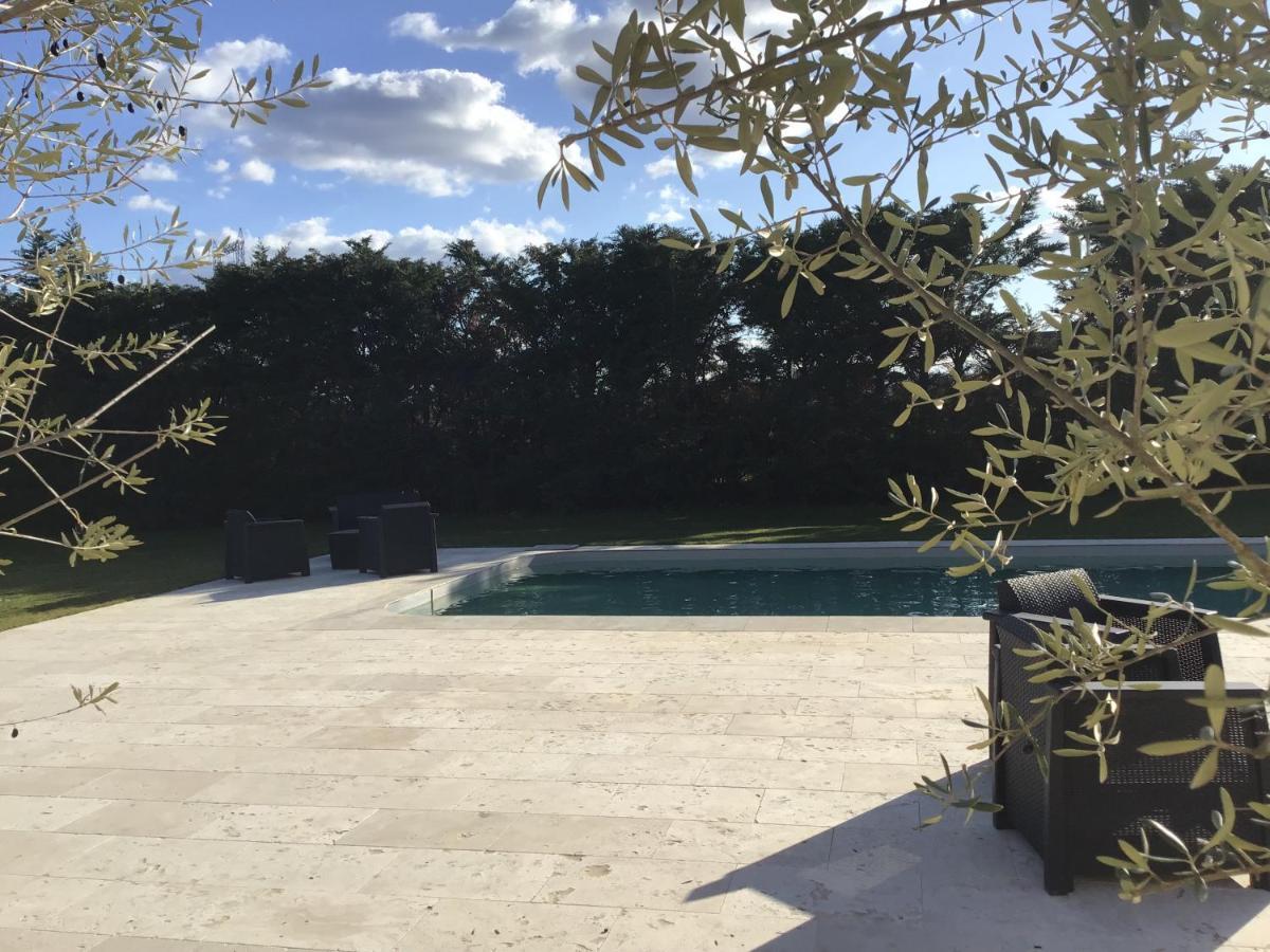 Domaine Chamarel Villa Saint-Paulet-de-Caisson Екстериор снимка