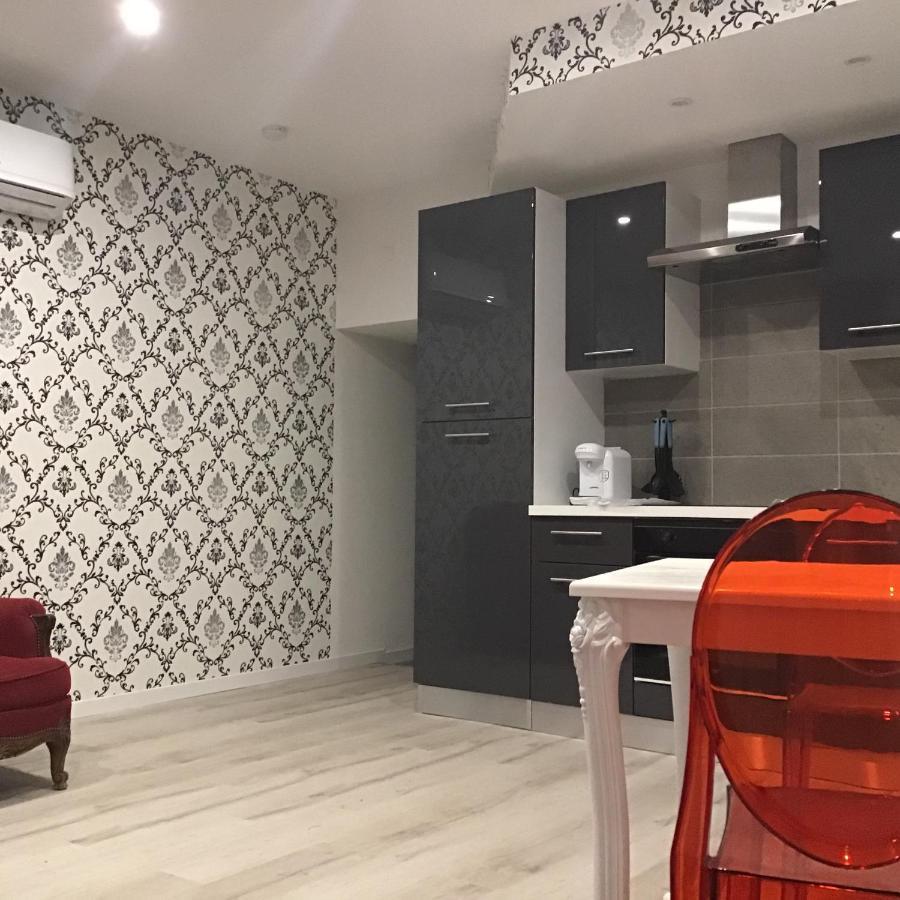 Domaine Chamarel Villa Saint-Paulet-de-Caisson Екстериор снимка